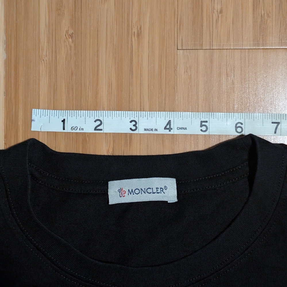 Moncler T-Shirt Men Black Logo Short Sleeve Designer Tee - Picture 7 of 7
